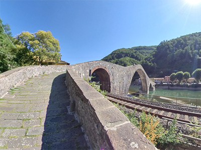 Garfagnana Borgo a Mozzano Ponte del Diavolo