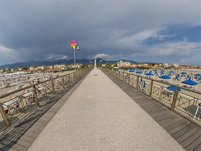 Pisa Marina Pietrasanta pontile