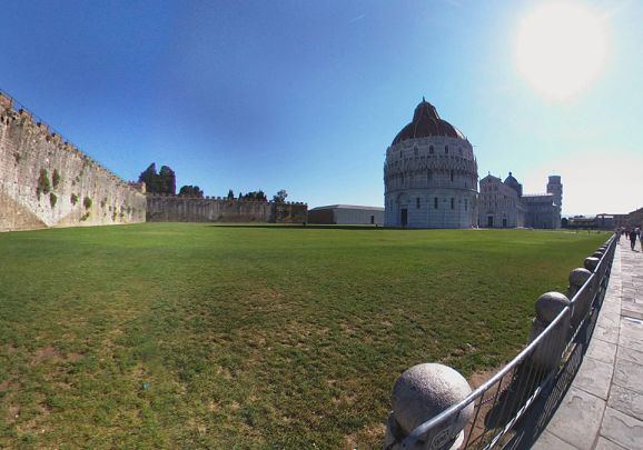 Pisa Piazza dei Miracoli