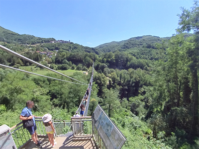 Garfagnana San Marcello Piteglio ponte sospeso