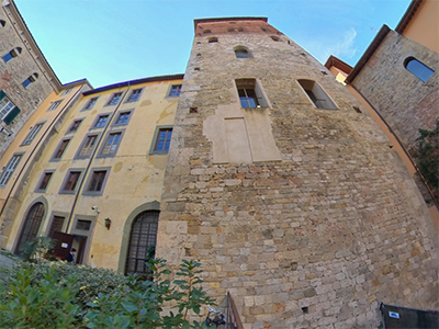 Pisa Torre Lanfreducci