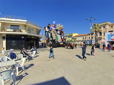 Pisa Viareggio Carnevale