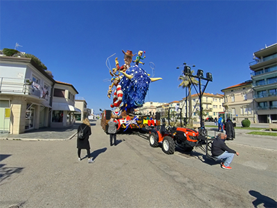 Pisa Viareggio Carnevale